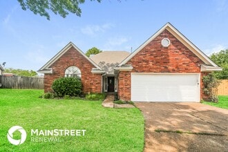 Building Photo - 6580 Silver Oak Cove