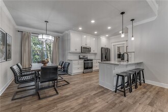 Building Photo - 13 Hinckley Cir