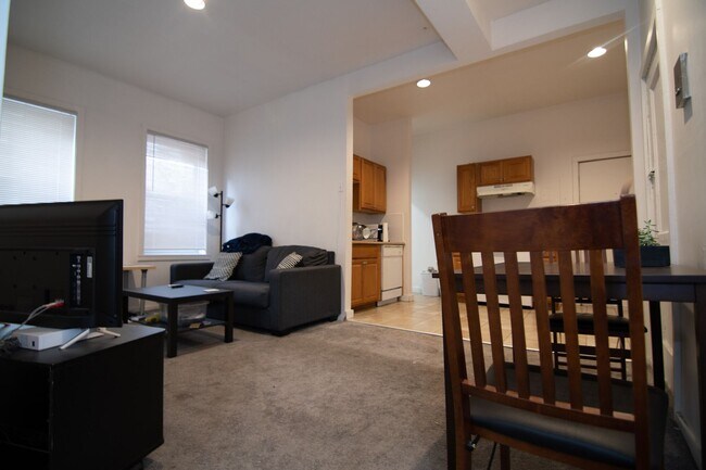 Foto del edificio - 38 Brighton Ave
