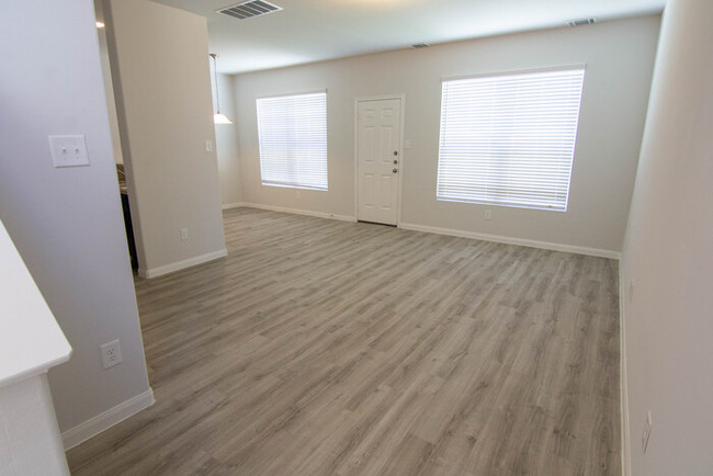 Building Photo - Adelaide - 18507 Tarlo River Trail, Katy T...