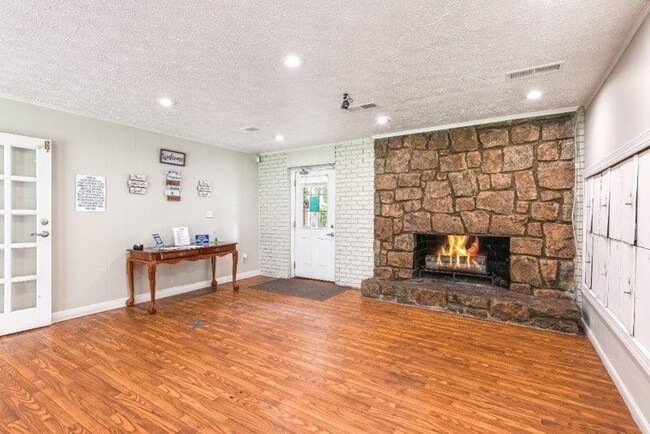 Interior Photo - Broadway  Townhomes