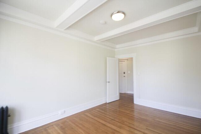 Building Photo - 1 bedroom in San Francisco CA 94109