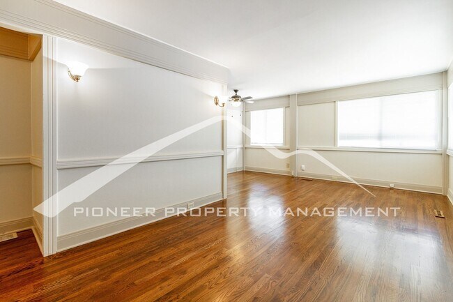 Photo - Cozy Home with Washer/Dryer and Fenced Yard