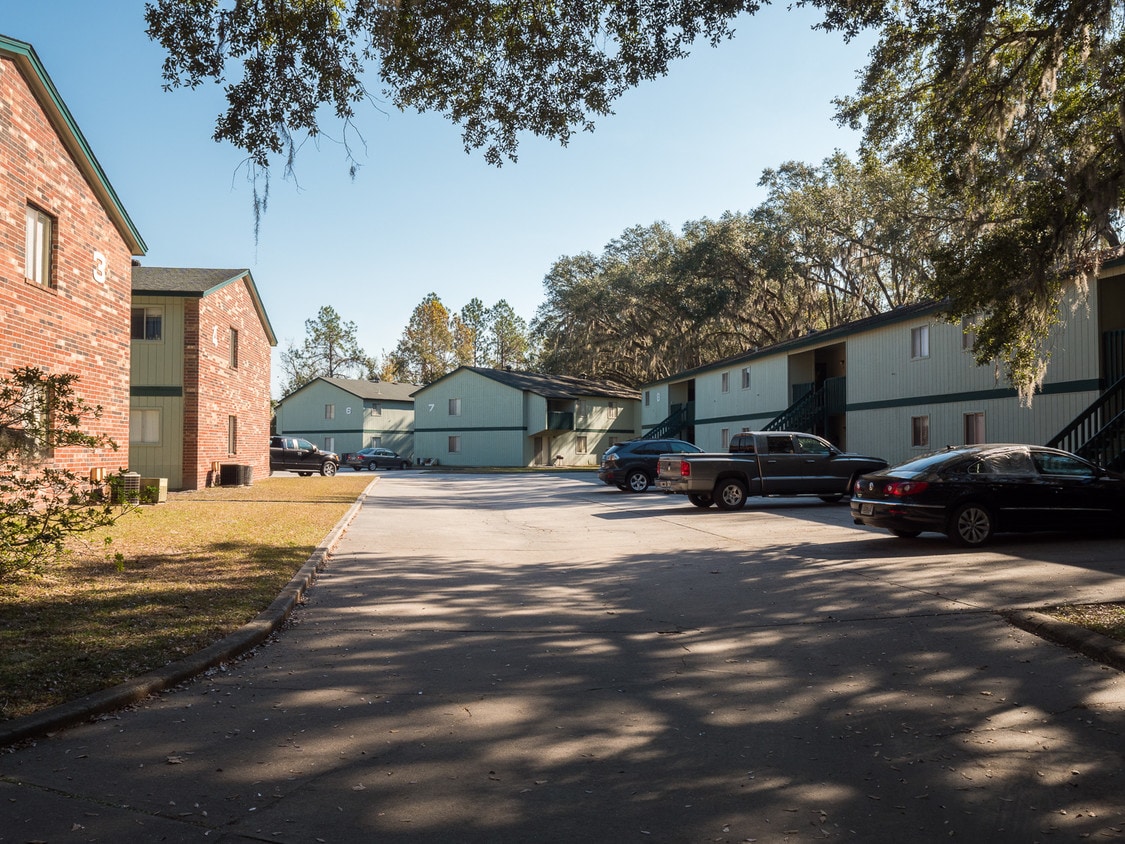 2273 S Byron Butler Pkwy Unit 6A, Perry, FL 32348 Apartment for Rent