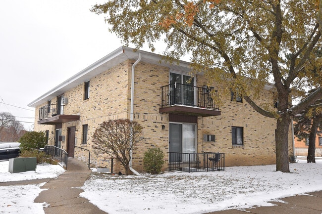 Building Photo - 7020 W Fond Du Lac Ave