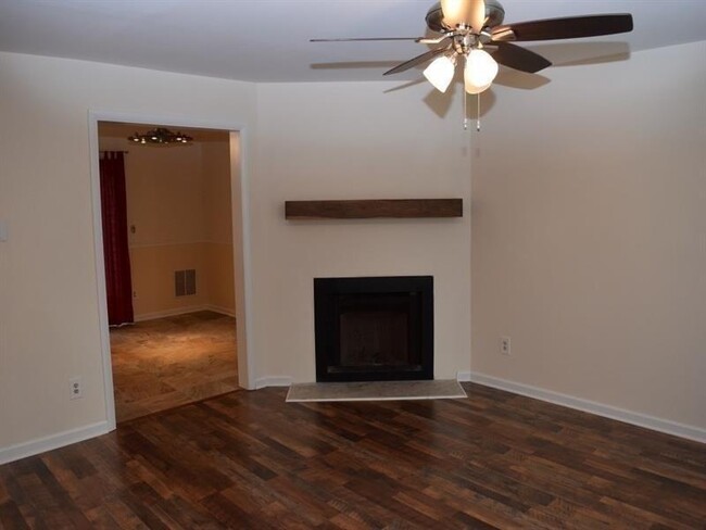 Building Photo - 3101 Queen Anne Ct