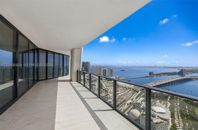 Building Photo - 1000 Biscayne Blvd