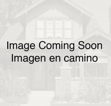 Building Photo - 140 1/2 Lorentz St