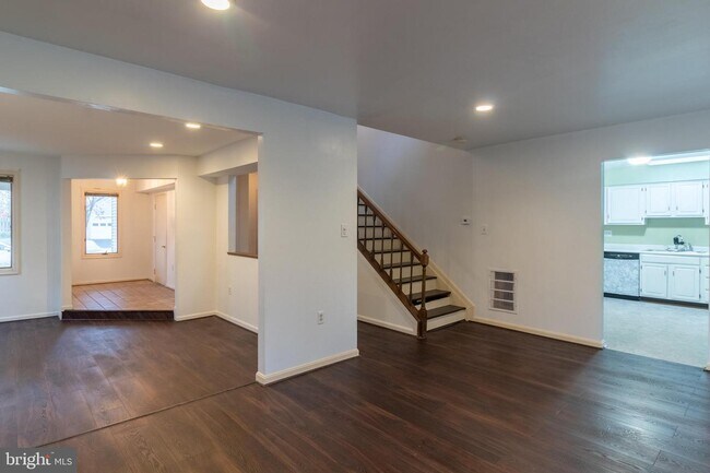 Building Photo - 4712 Colonel Darnell Pl