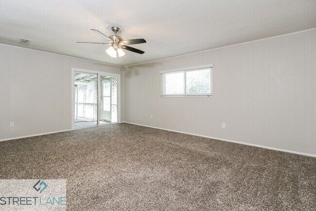 Foto del edificio - REDUCED!