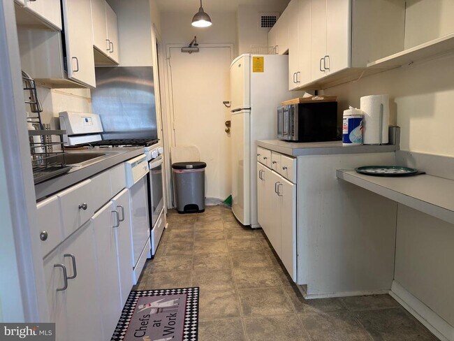 Foto del edificio - 1900 Lyttonsville Rd