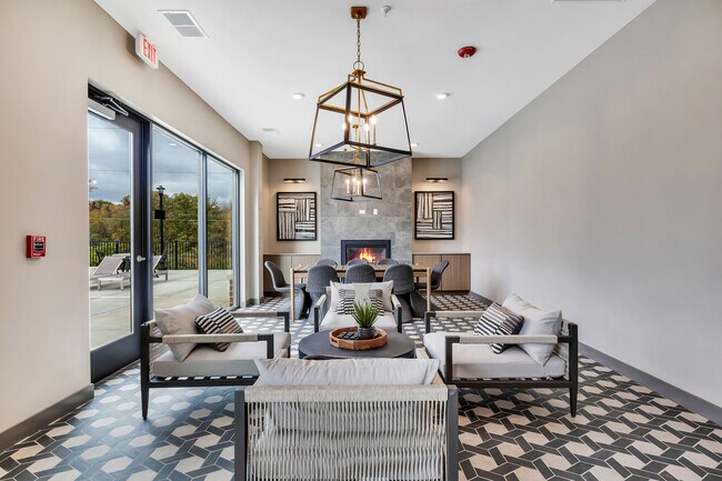 Foto del edificio - 8950 Willow Glen Dr