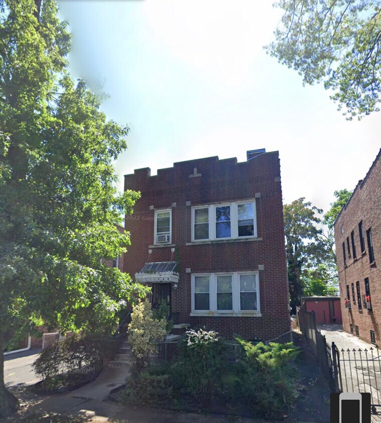 Foto del edificio - 315 Tremont Ave