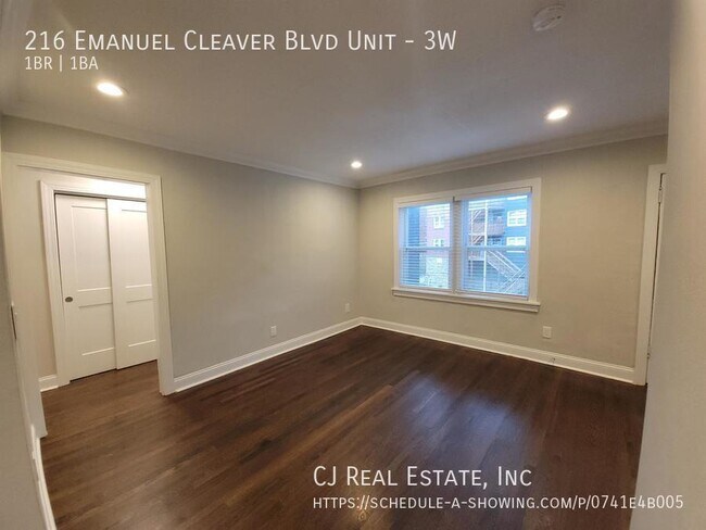 Foto del edificio - 216 Emanuel Cleaver II Blvd.