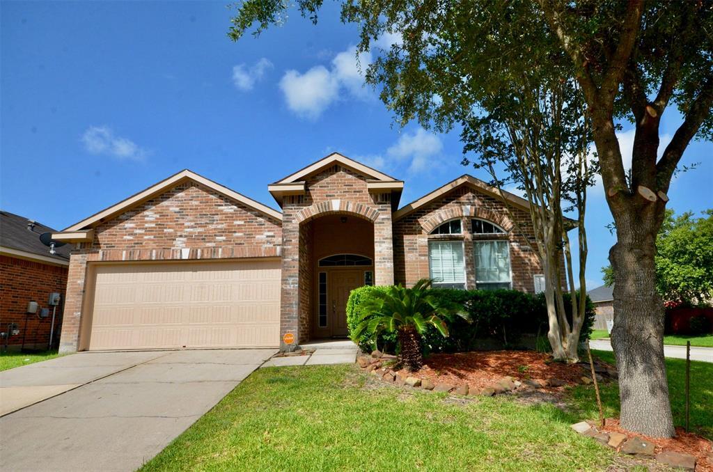 Primary Photo - 23527 Maple Vista Ln