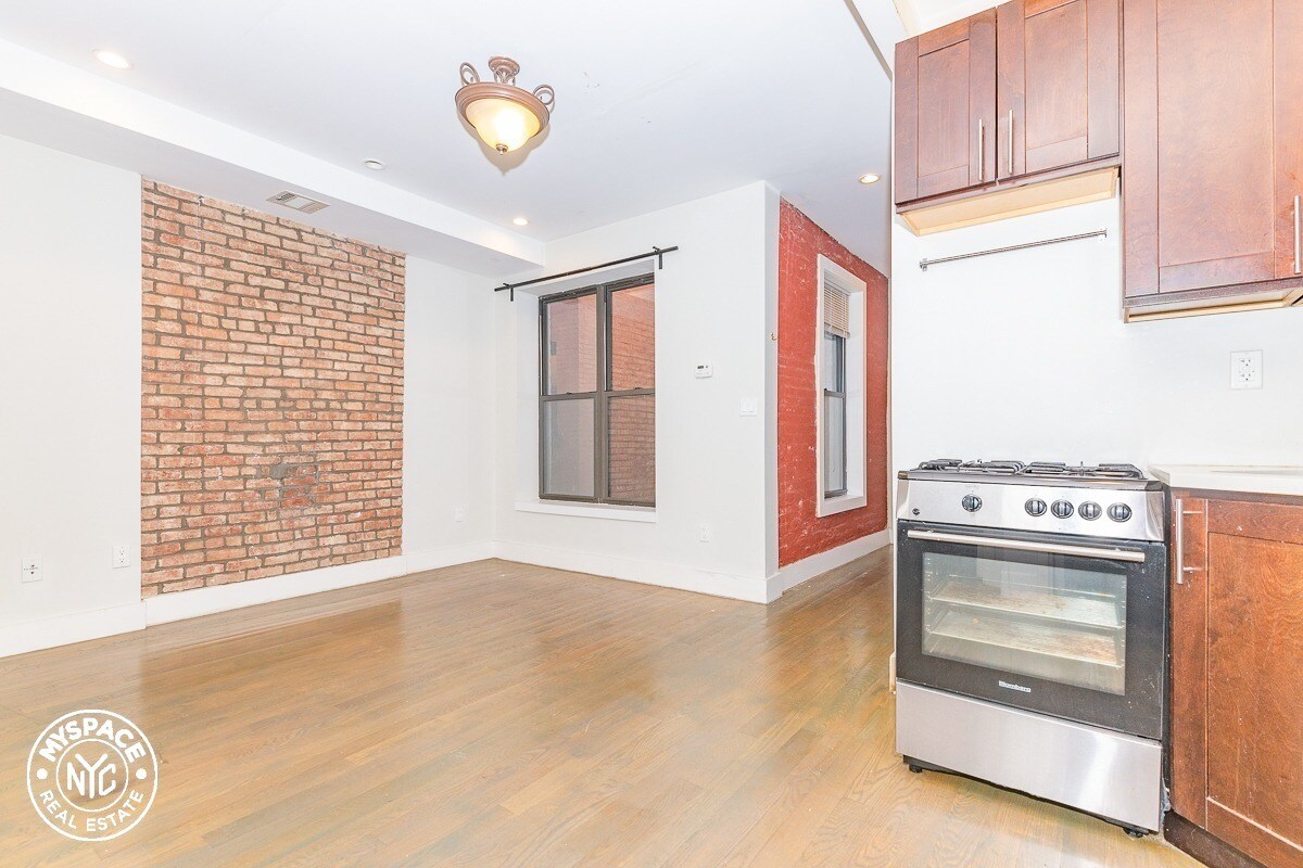 1328 Halsey St Unit 3R, Brooklyn, NY 11237 Room for Rent in Brooklyn
