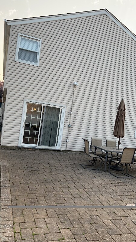 Foto del edificio - 17 Stieg Ave