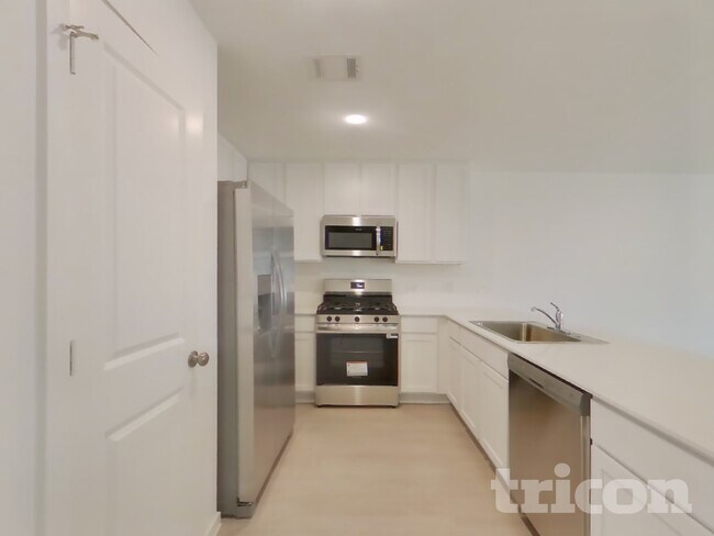 Foto del edificio - 3065 Dawn Sound Dr