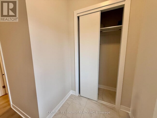 Building Photo - 532 Promontory Pl