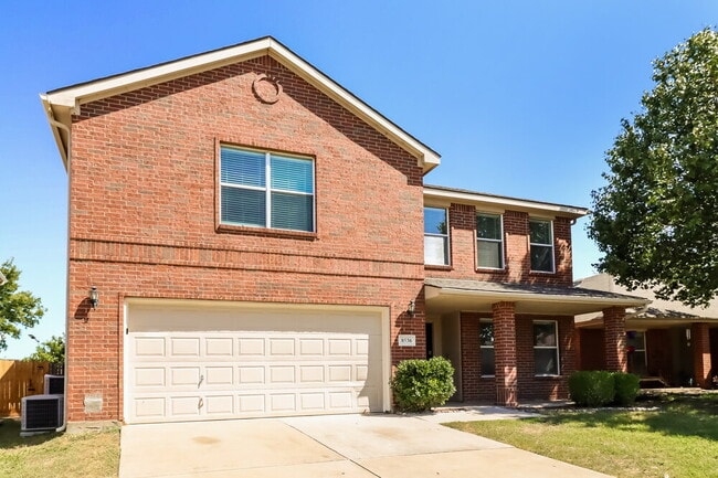 Building Photo - 8536 Hawkview Dr