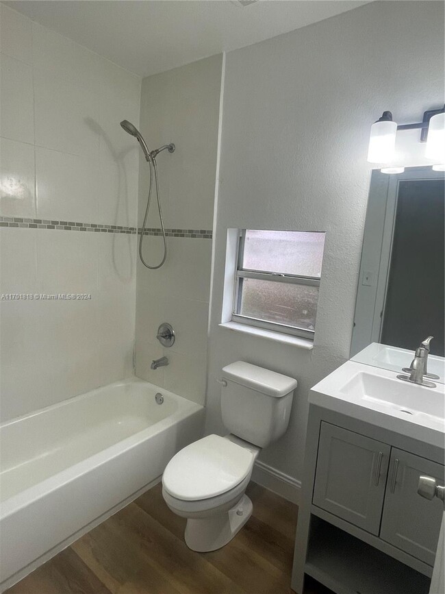 Foto del edificio - 3 bedroom in North Miami FL 33161