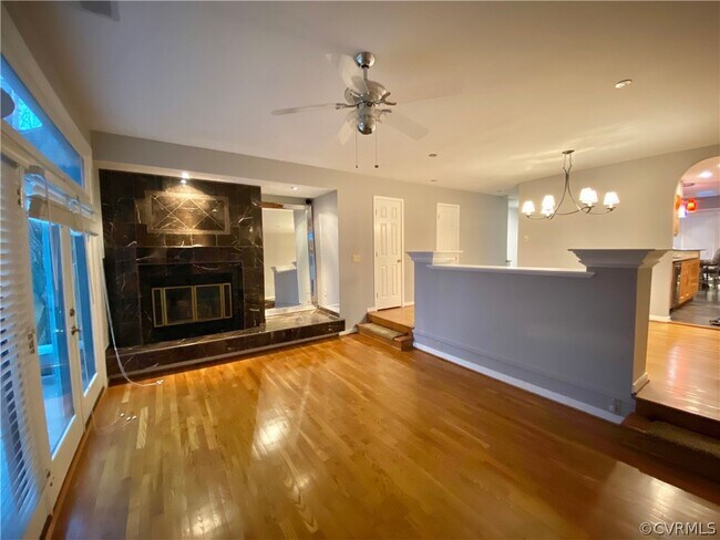 Foto del edificio - 2770 Old Point Dr