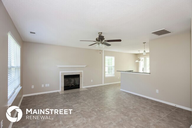 Foto del edificio - 11200 Amber Glen Dr