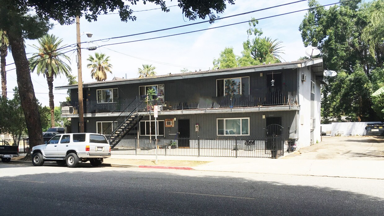 Building Photo - 3490 Kansas Ave