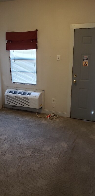 Foto del edificio - 1107 Odeon St