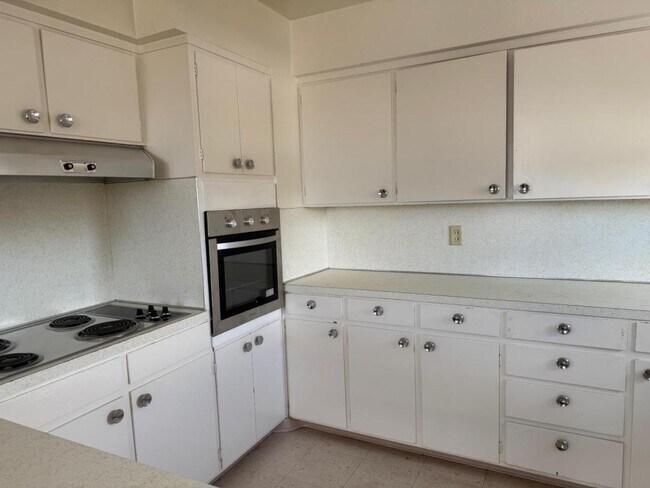 Foto del edificio - 1767 Oxford Dr