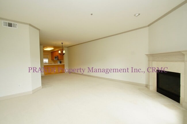 Building Photo - Prime Novato Location – Condo with Private...