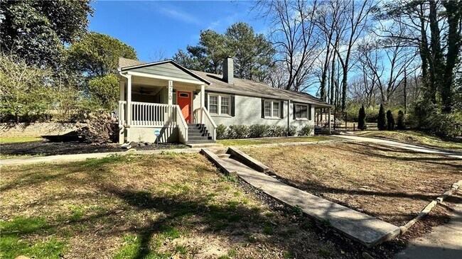 Foto del edificio - 1770 Springview Rd NW
