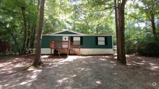 Building Photo - 70 Oak View Dr