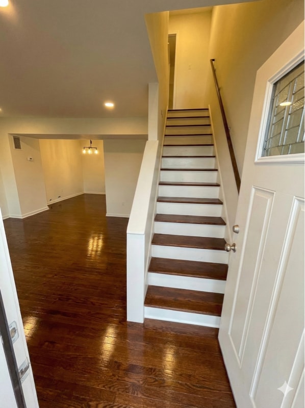 Building Photo - 122 S Shenandoah Ave