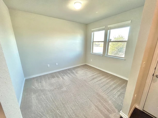 Building Photo - 7305 Vidrine St