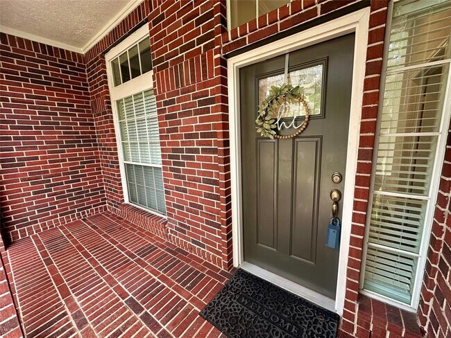Building Photo - 5035 Chappel Hill Dr