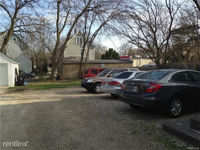 Foto del edificio - 945 Woodlawn Ave