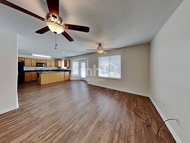 Building Photo - 229 Walton Dr