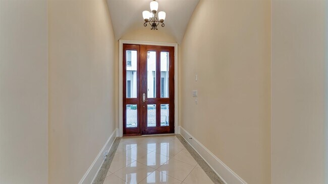 Foto del edificio - 1700 Sunset Blvd