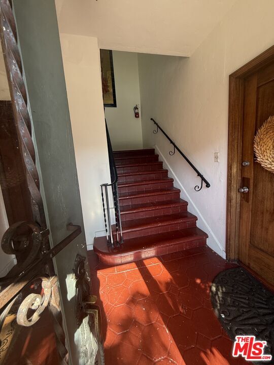 Foto del edificio - 444 N Curson Ave