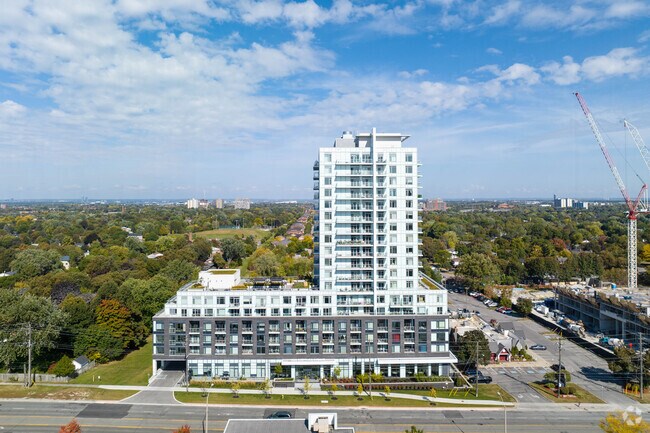 Building Photo - East 3220 Condos