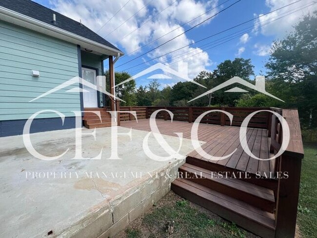 Foto del edificio - Beautifull updated 3 bedroom 2 bath home i...