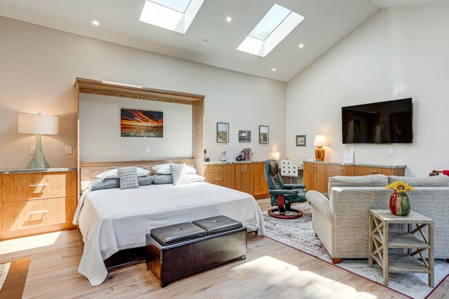 Foto del edificio - 2822 Van Buren St