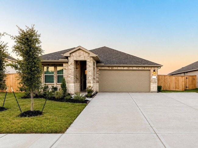 Building Photo - 8210 Blackwell Cv Dr