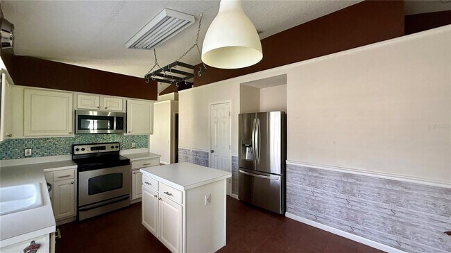 Foto del edificio - 3227 Heron's Point Cir