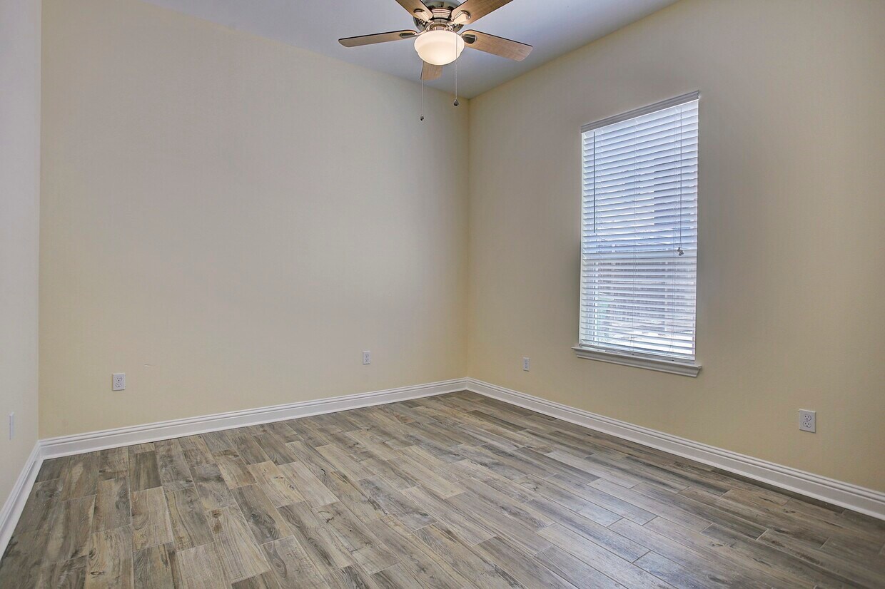 Foto del edificio - 1541 Ashland St