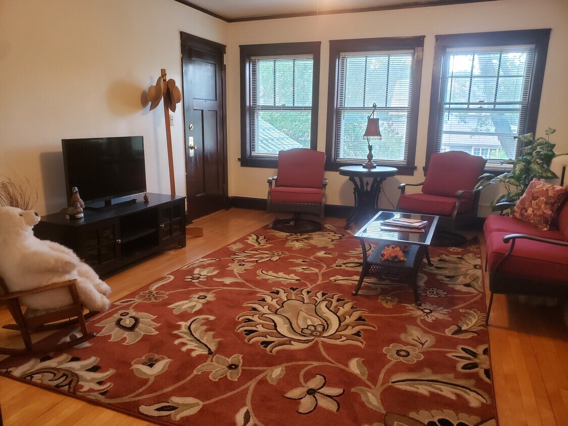 Arboretum Arms 2821 Monroe St Madison, WI Apartments for Rent in