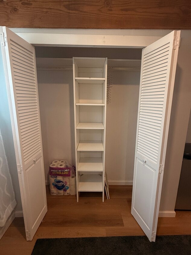 Building Photo - 14108 Angell St