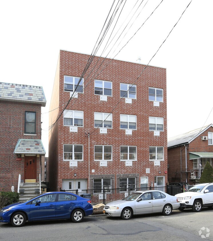 Foto principal - 2169 Hone Ave