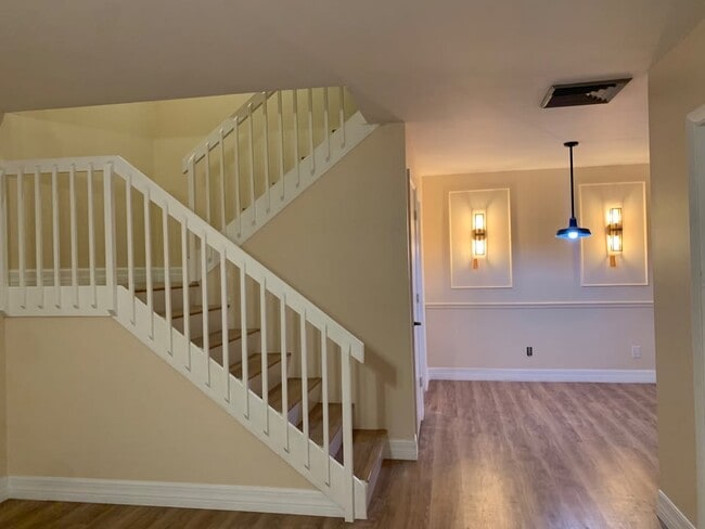 Photo - 1940 Hartford Ct Townhome